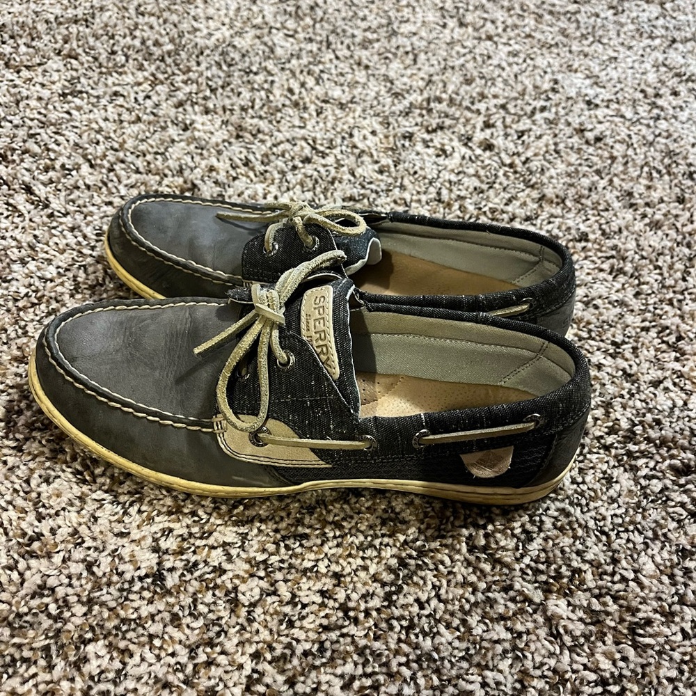 Gray Sperrys